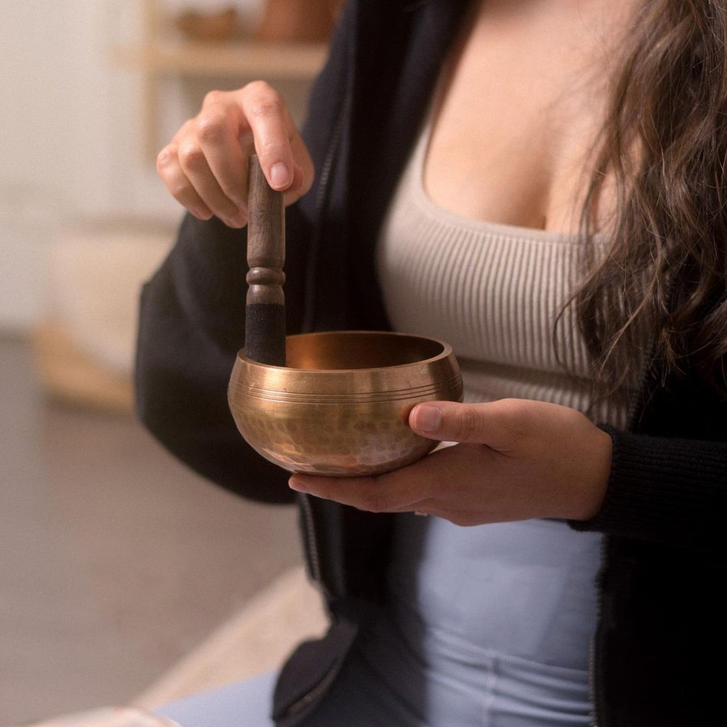 Chakra Crystal Singing Bowls: Tibetan Sound Healing for Meditation & Music